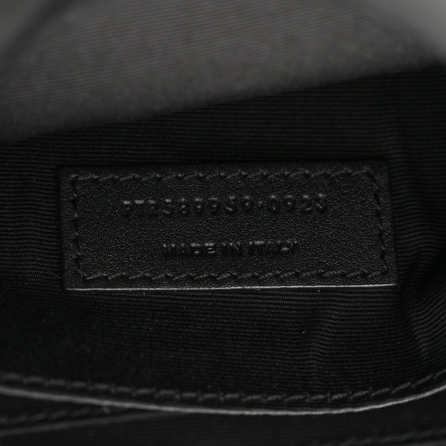 Saint Laurent Grain De Poudre Monogram Belt Bag Black 7 of 11