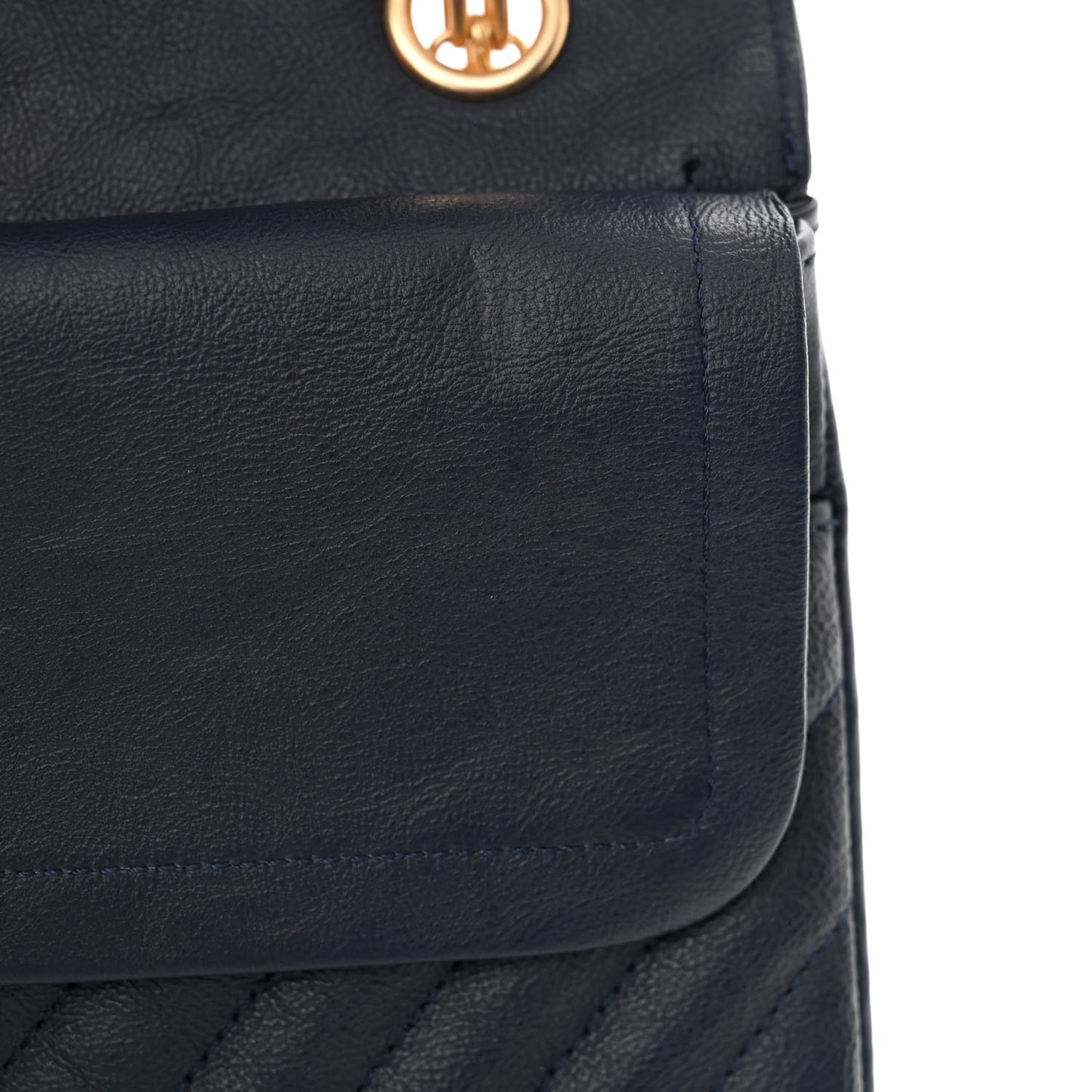 Crumpled Calfskin Chevron Quilted 2.55 Reissue 226 Navy Blue
