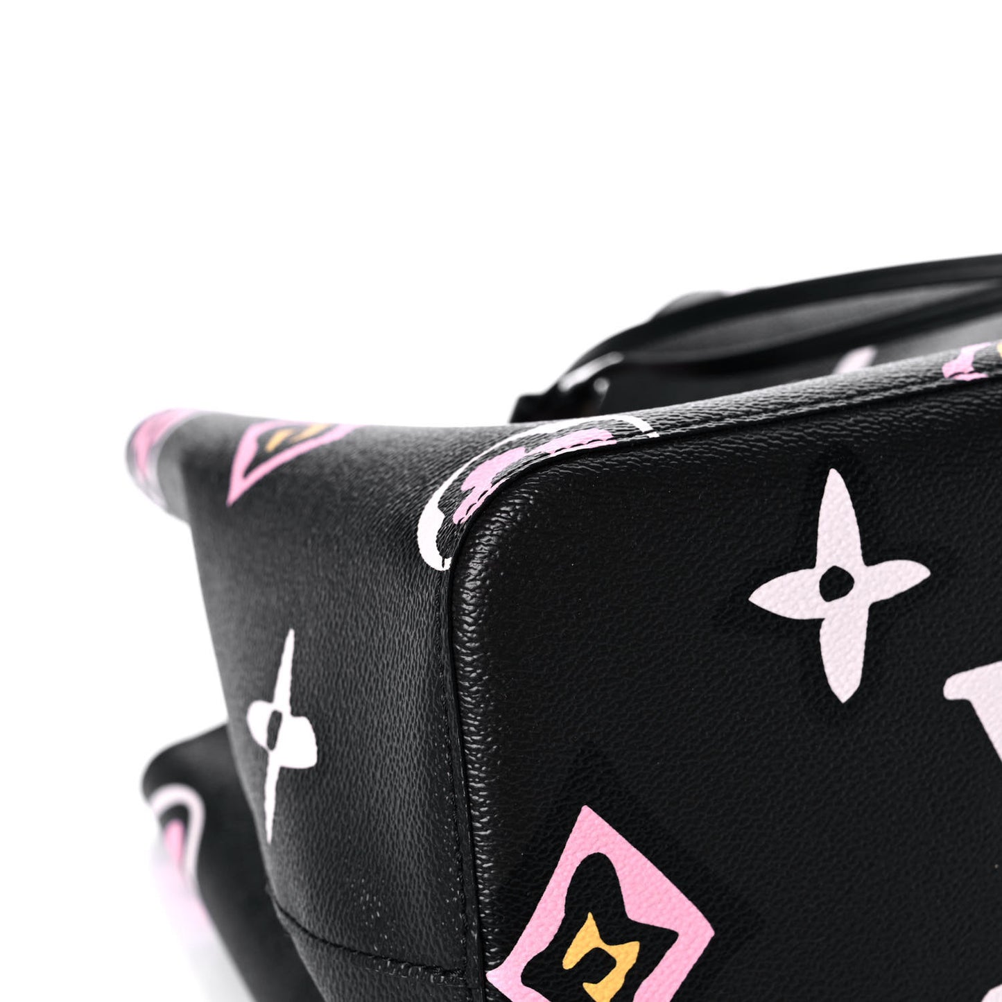 Monogram Giant Wild At Heart Neonoe MM Black