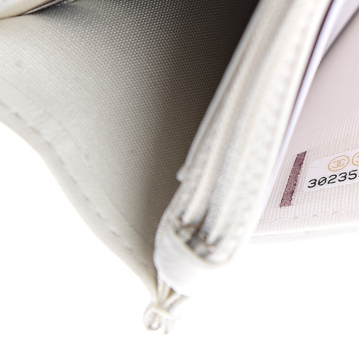 Goatskin Quilted 19 Wallet On Chain WOC White