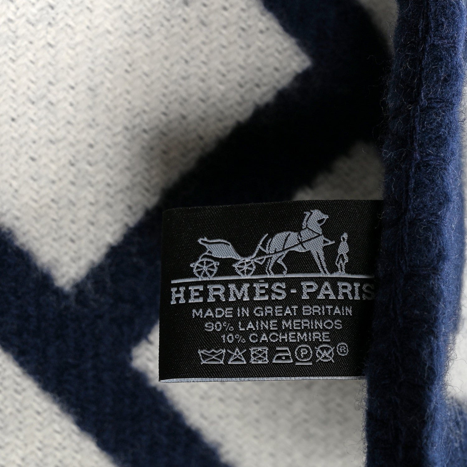 Hermes Wool Cashmere Avalon III Blanket Caban Ecru 3 of 3