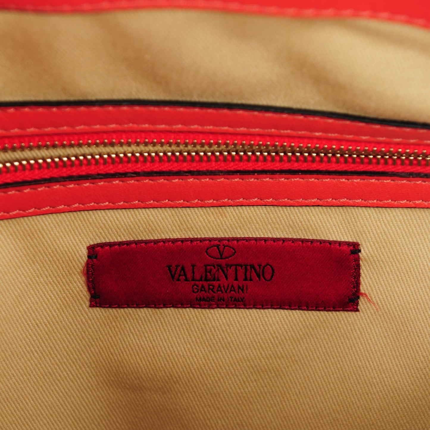 Vitello Rockstud Dome Satchel Deep Coral