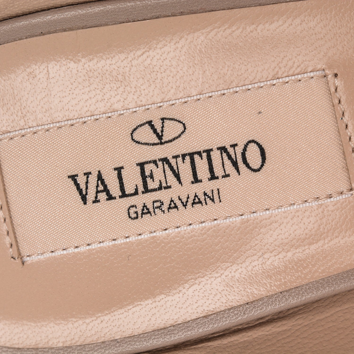 Valentino Garavani Nappa Rockstud T-Strap Open Back Pumps 38.5 Poudre 7 of 8