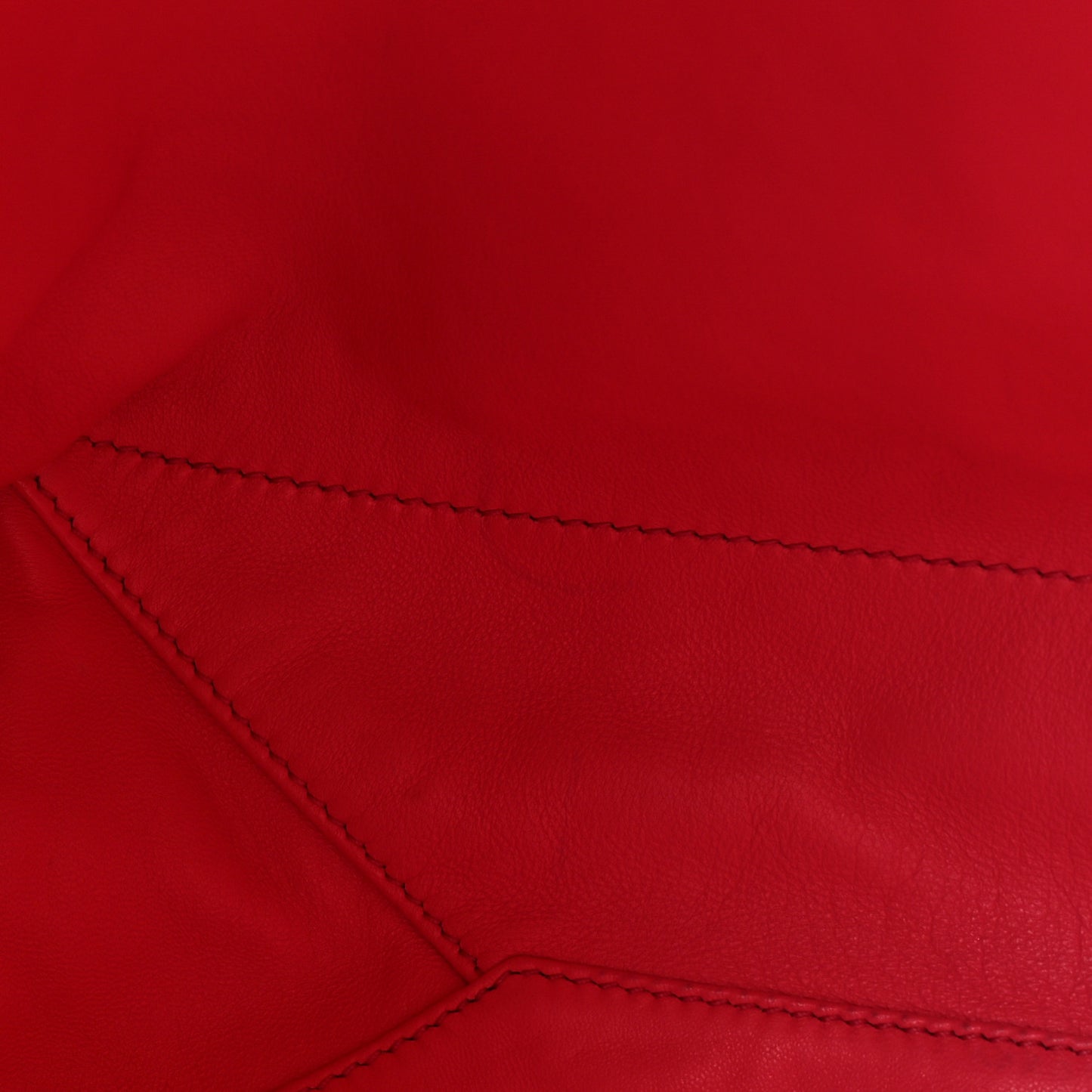 Nappa Antique Reversible Tote Black Pink