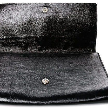 Saint Laurent Textured Patent Monogram Large Belle De Jour Clutch Black 10 of 12