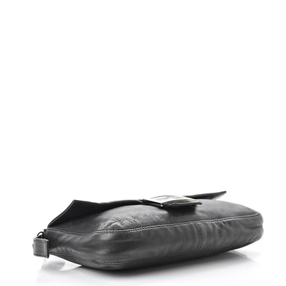 Fendi Calfskin Baguette Black 4 of 20
