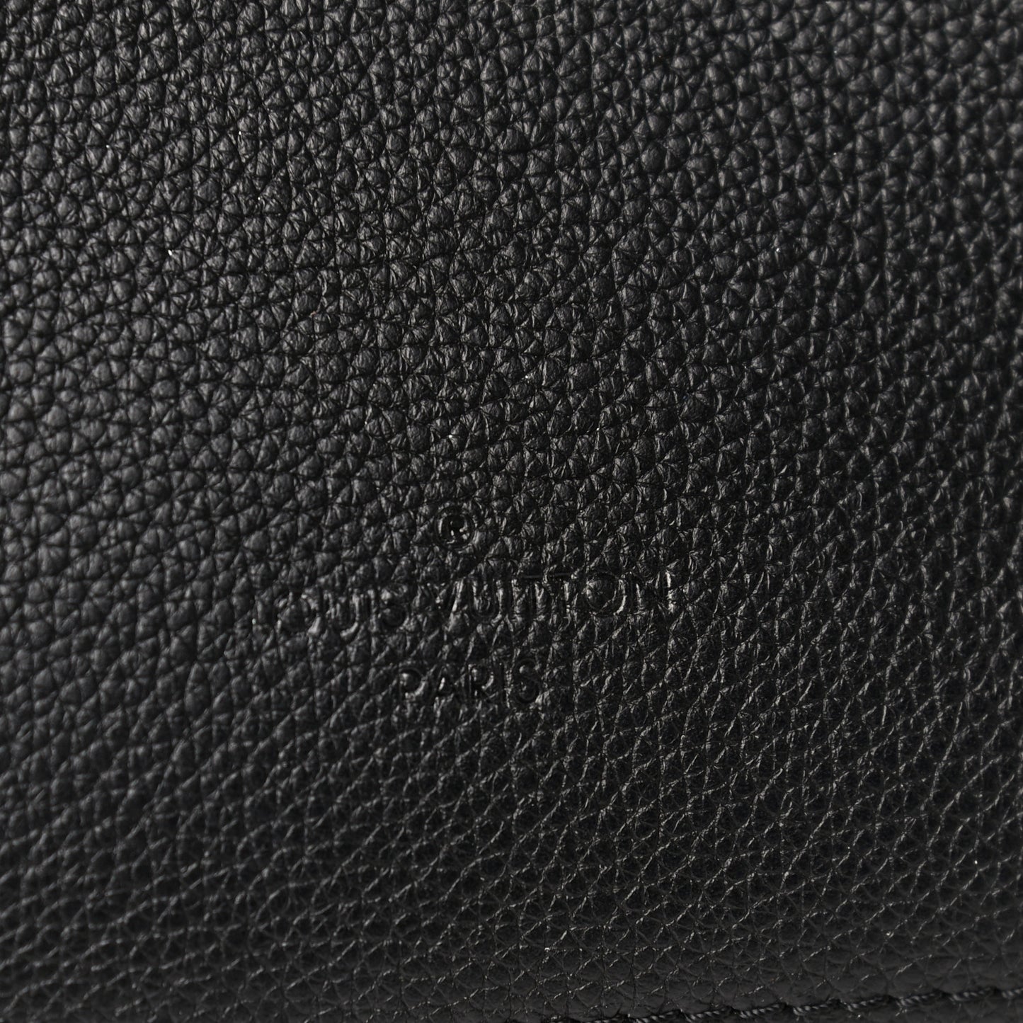 Calfskin Lockme Ever BB Black