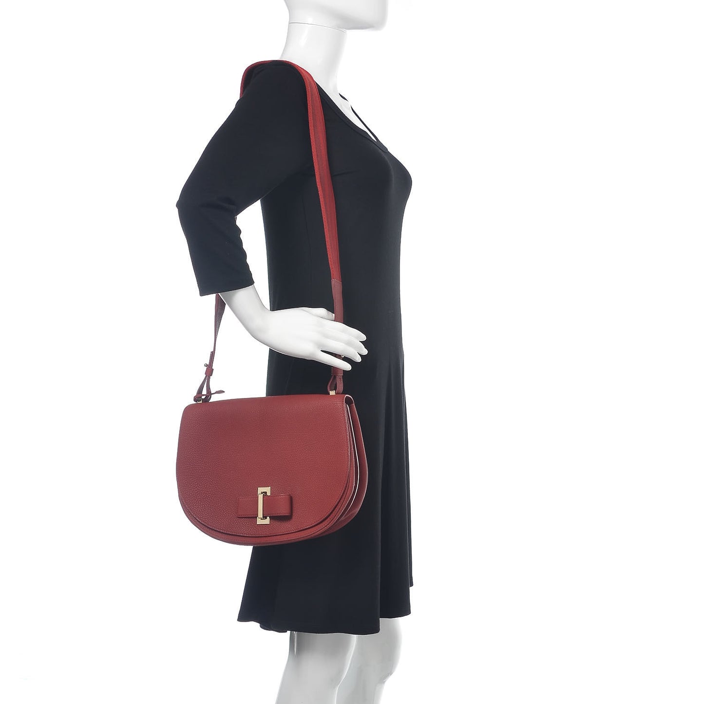Crispy Calfskin Le Mutin Saddle Bag Rouge