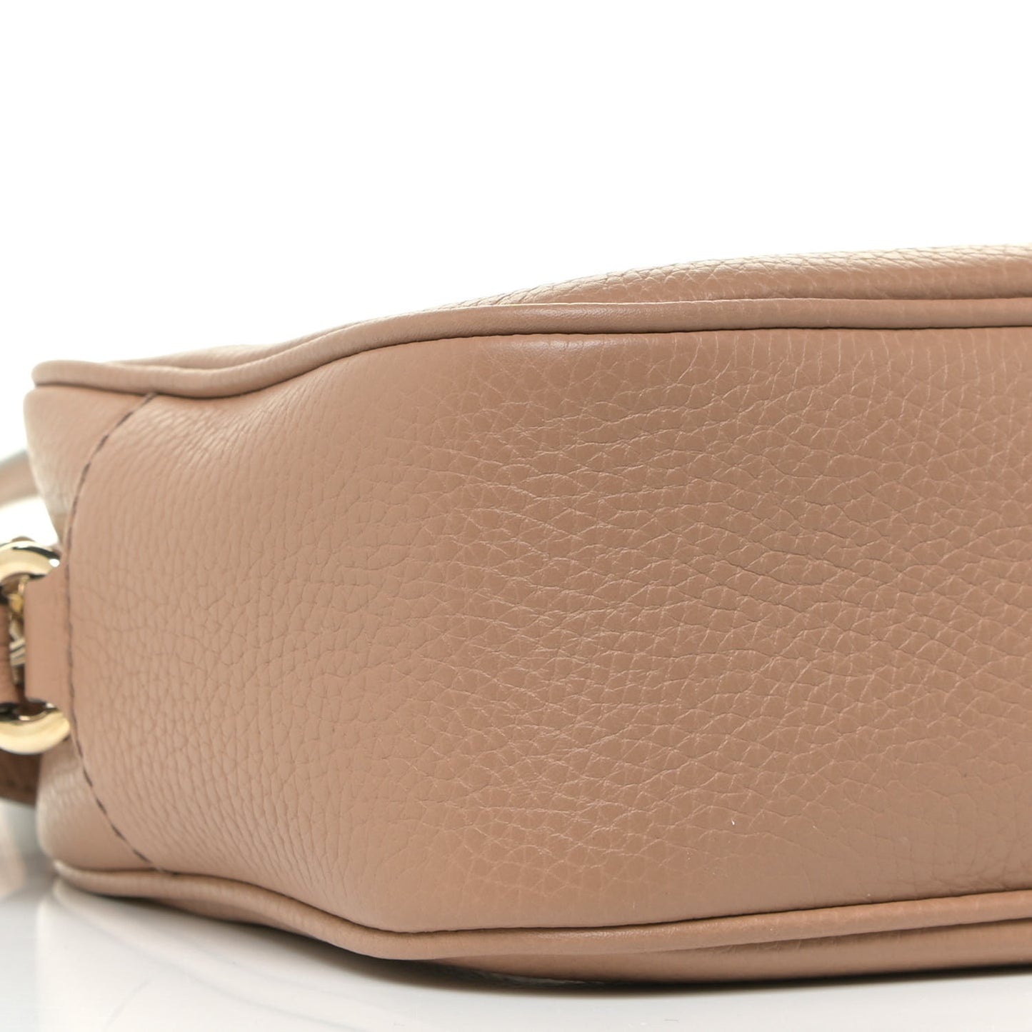 Pebbled Calfskin Small Soho Disco Bag Camelia