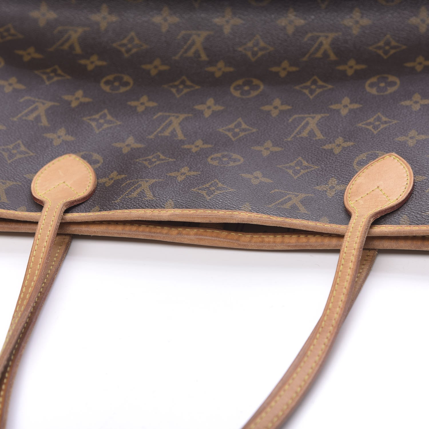 Louis Vuitton Monogram Neverfull MM 9 of 15