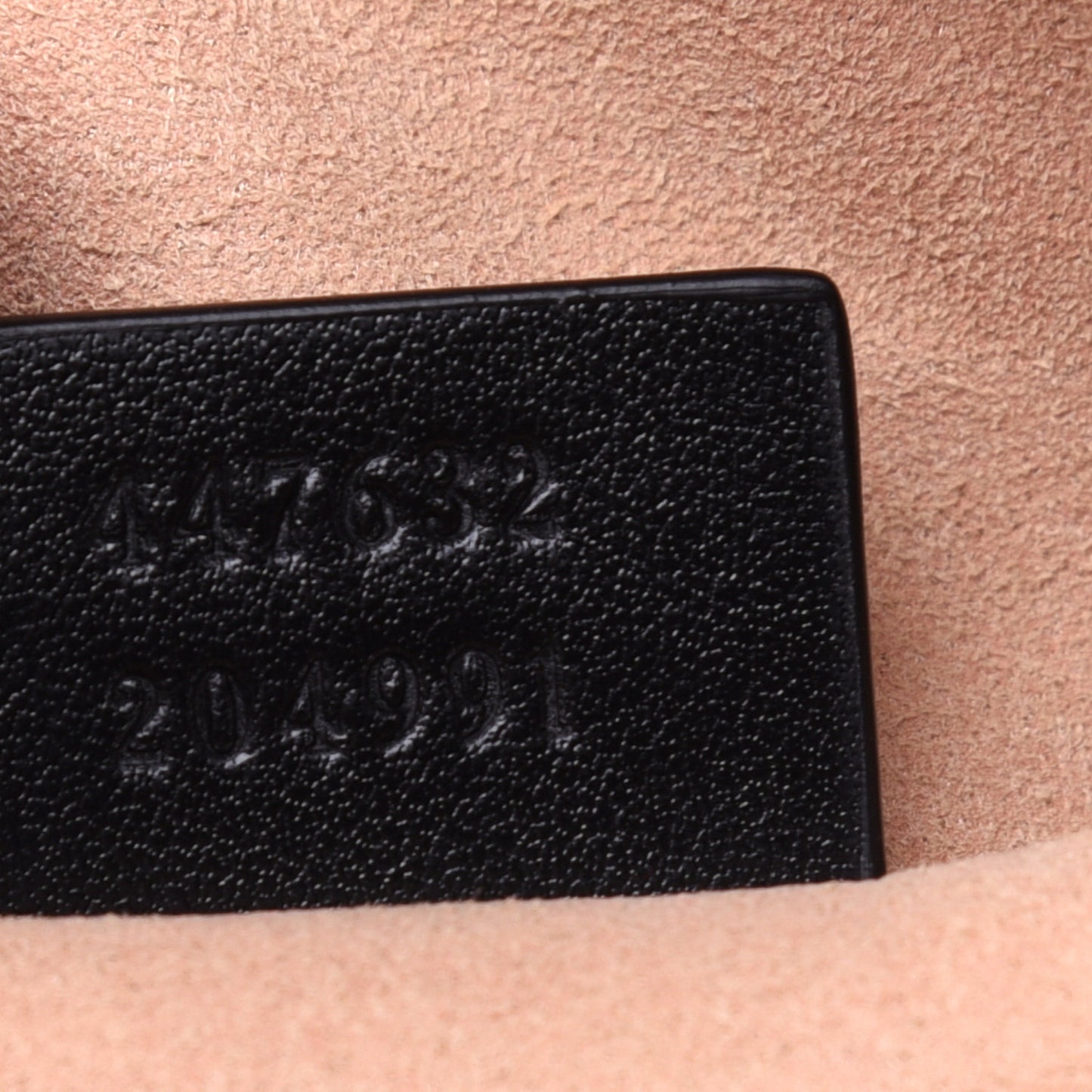 Calfskin Matelasse Small GG Marmont Chain Shoulder Bag Black