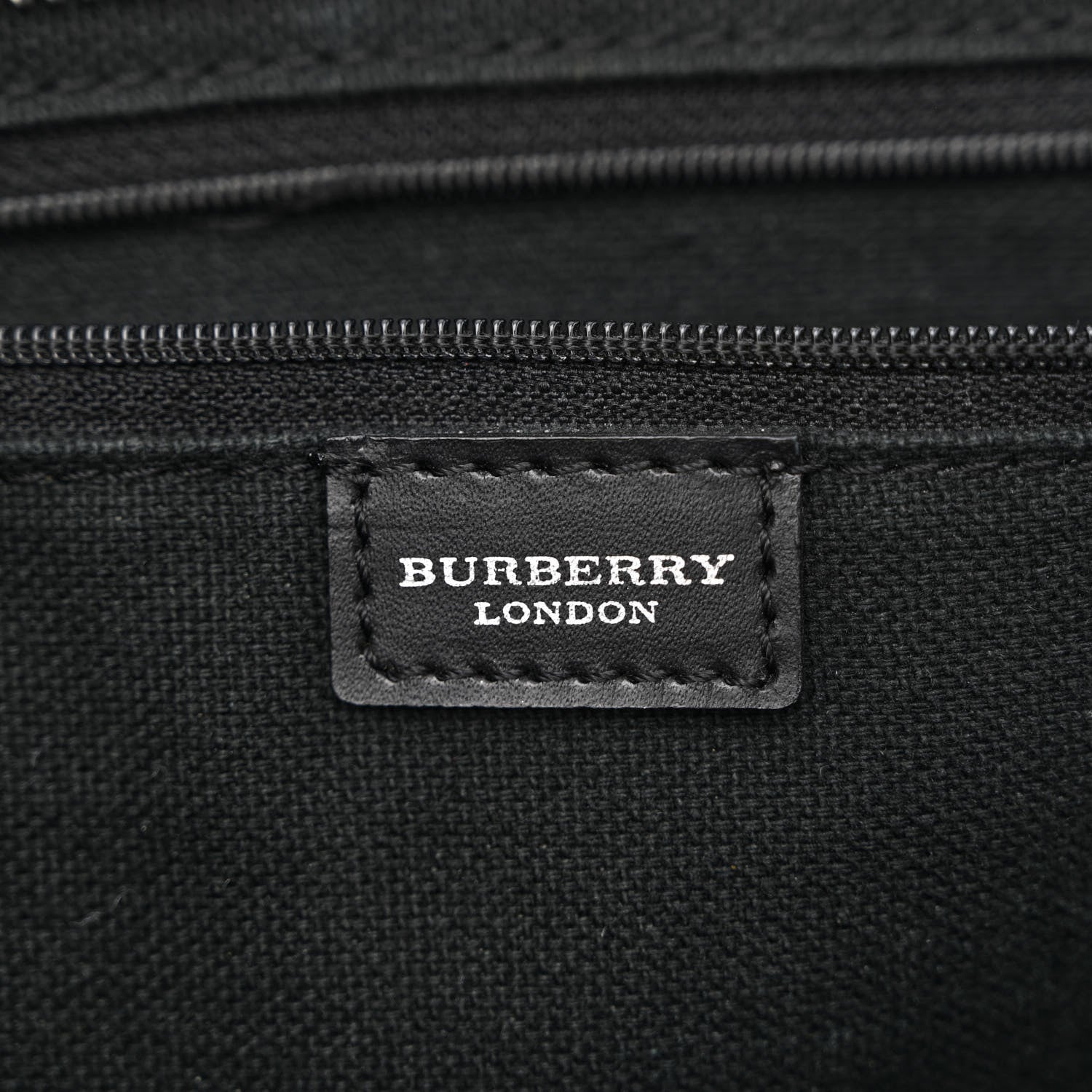 Burberry House Check Regent Tote Black 5 of 10