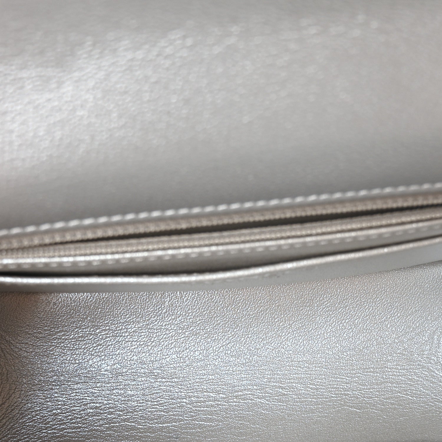 Chanel Metallic Grained Calfskin Quilted 2.55 Reissue Mini Flap Silver 5 of 10