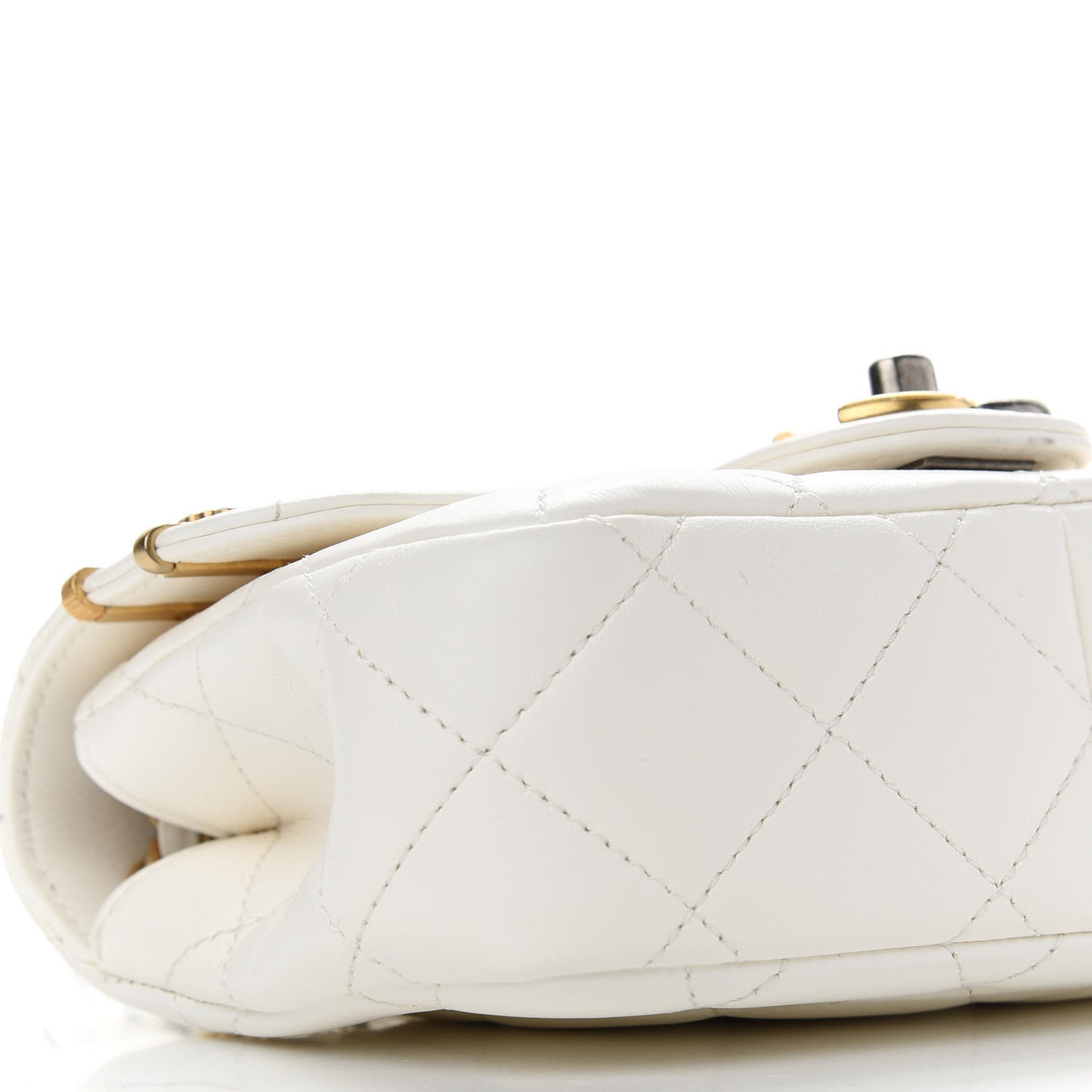 Lambskin Quilted Mini Coco Clips Flap White