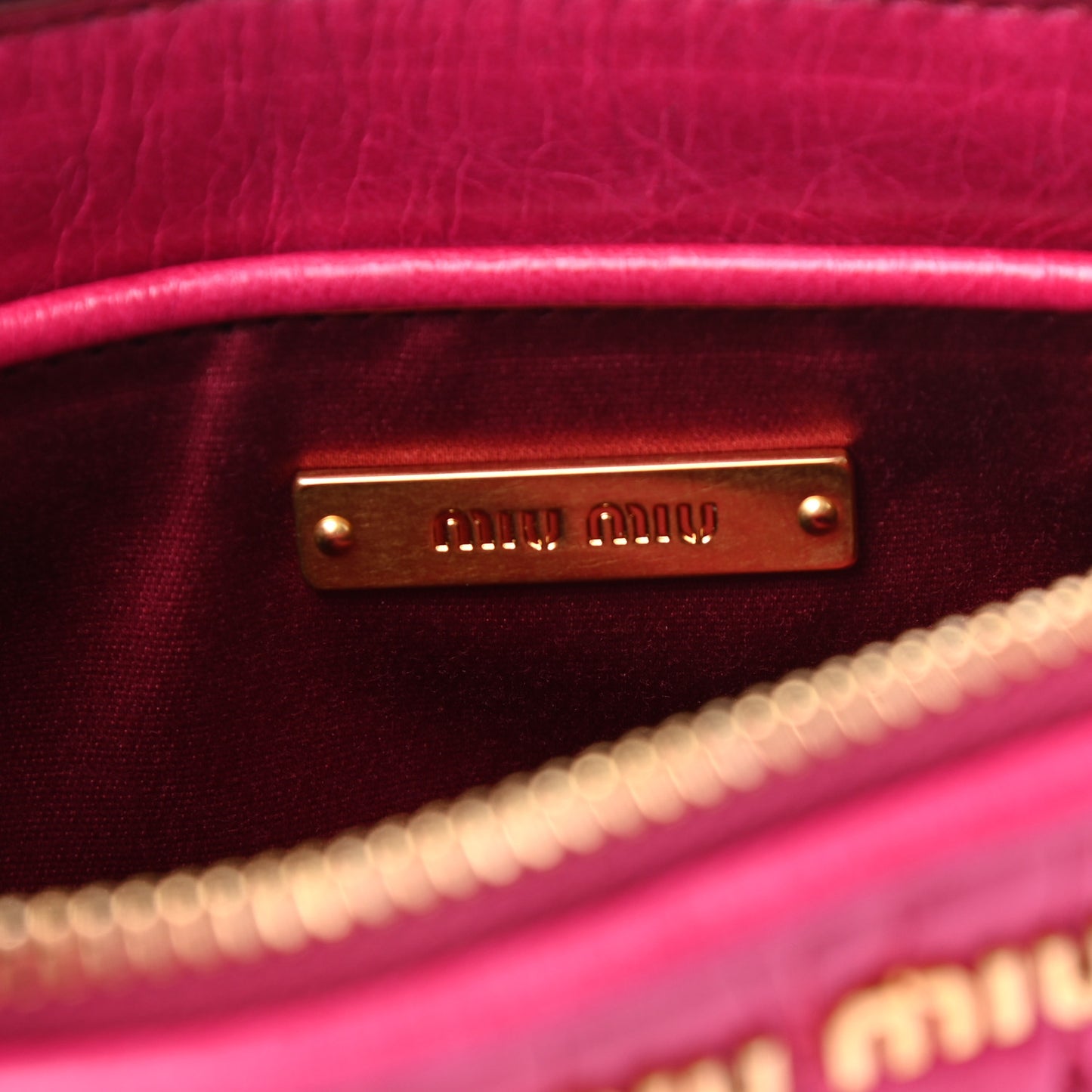 Nappa Matelasse Lux Wristlet Fuxia