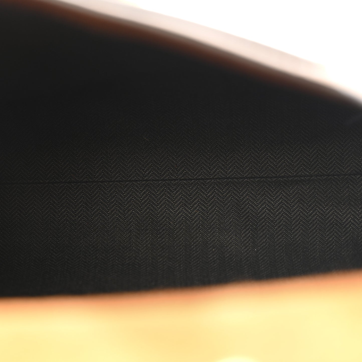 Grain Calfskin Small New Antony Messenger Crossbody Oak