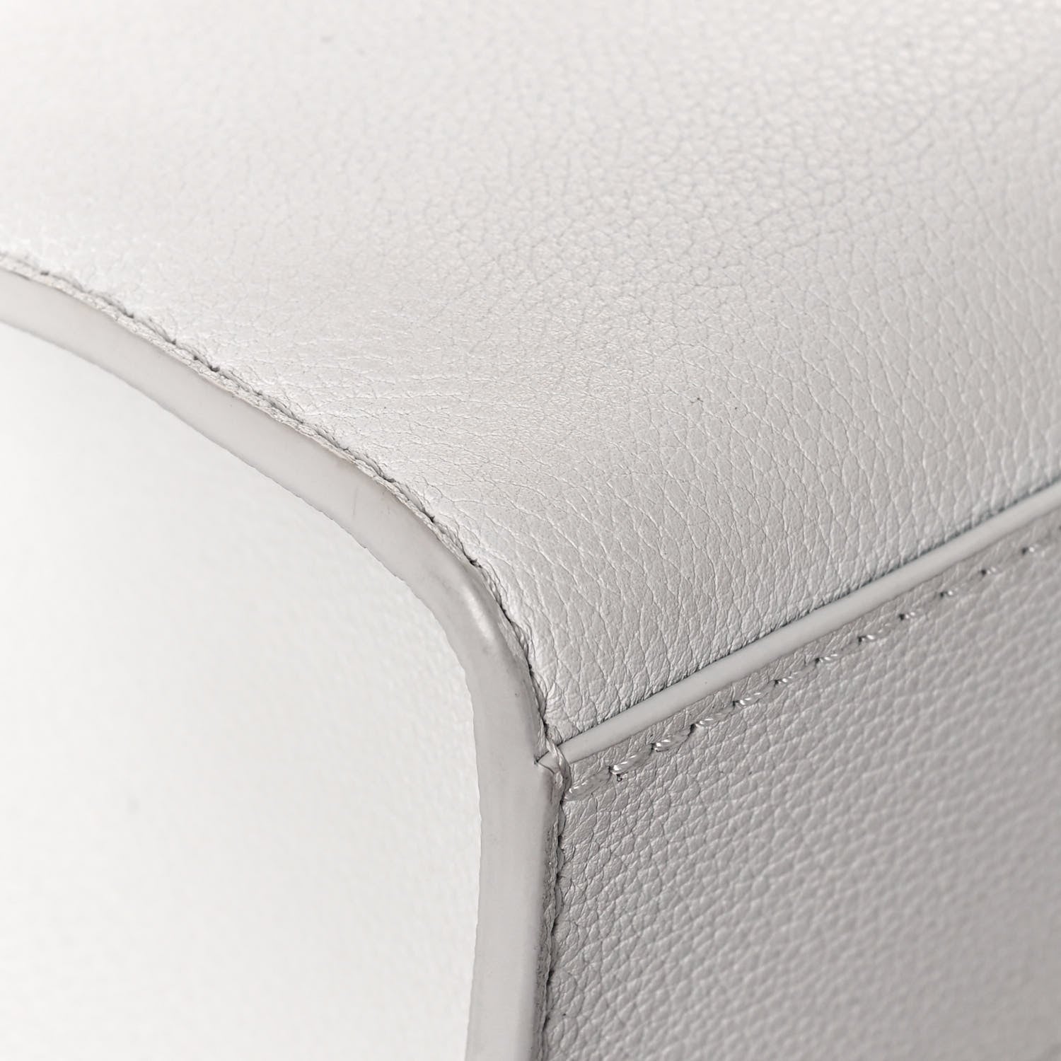 Louis Vuitton Soft Calfskin Mylockme Chain Bag BB White 10 of 16