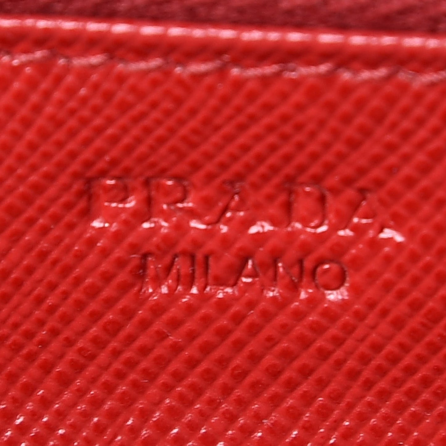 Saffiano Metal Flap Wallet With Strap Fuoco