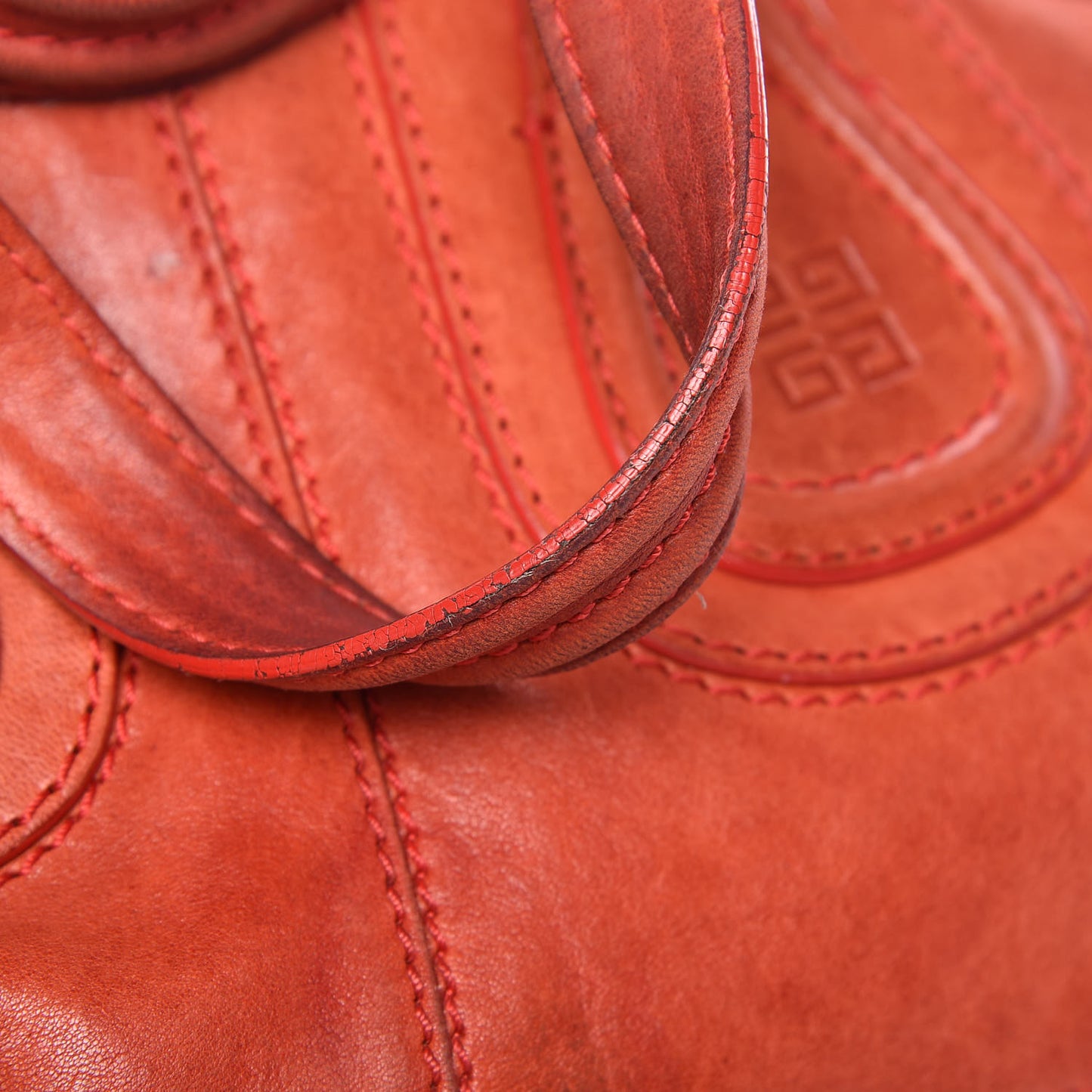 Lambskin Medium Nightingale Red