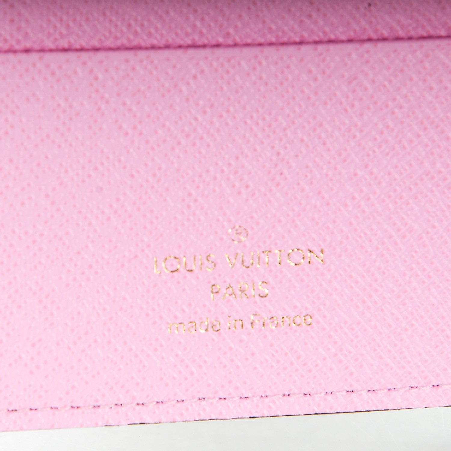 Louis Vuitton Monogram 2016 Christmas Animation Passport Cover Rose Ballerine 6 of 7