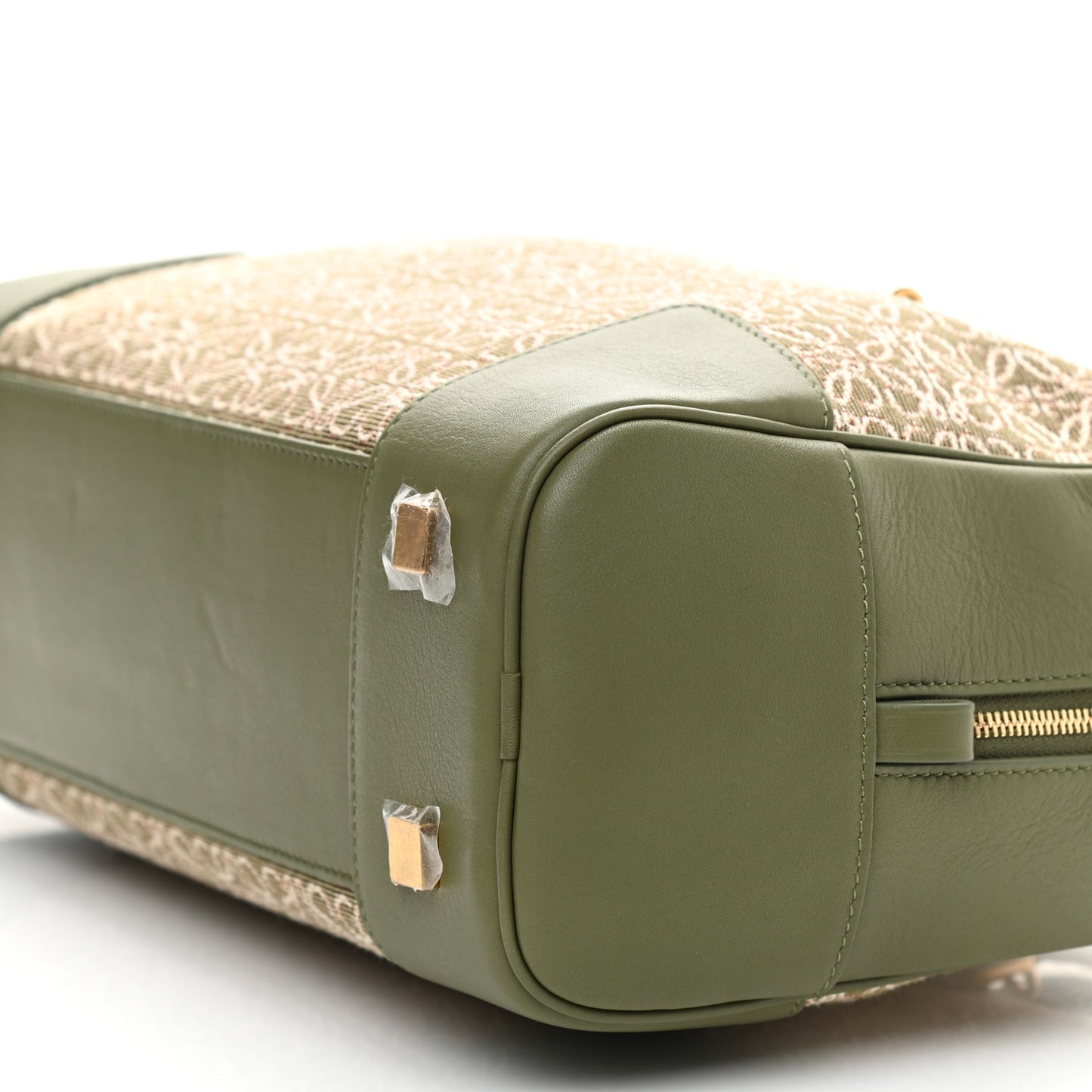 Jacquard Anagram Calfskin Amazona 28 Avocado Green