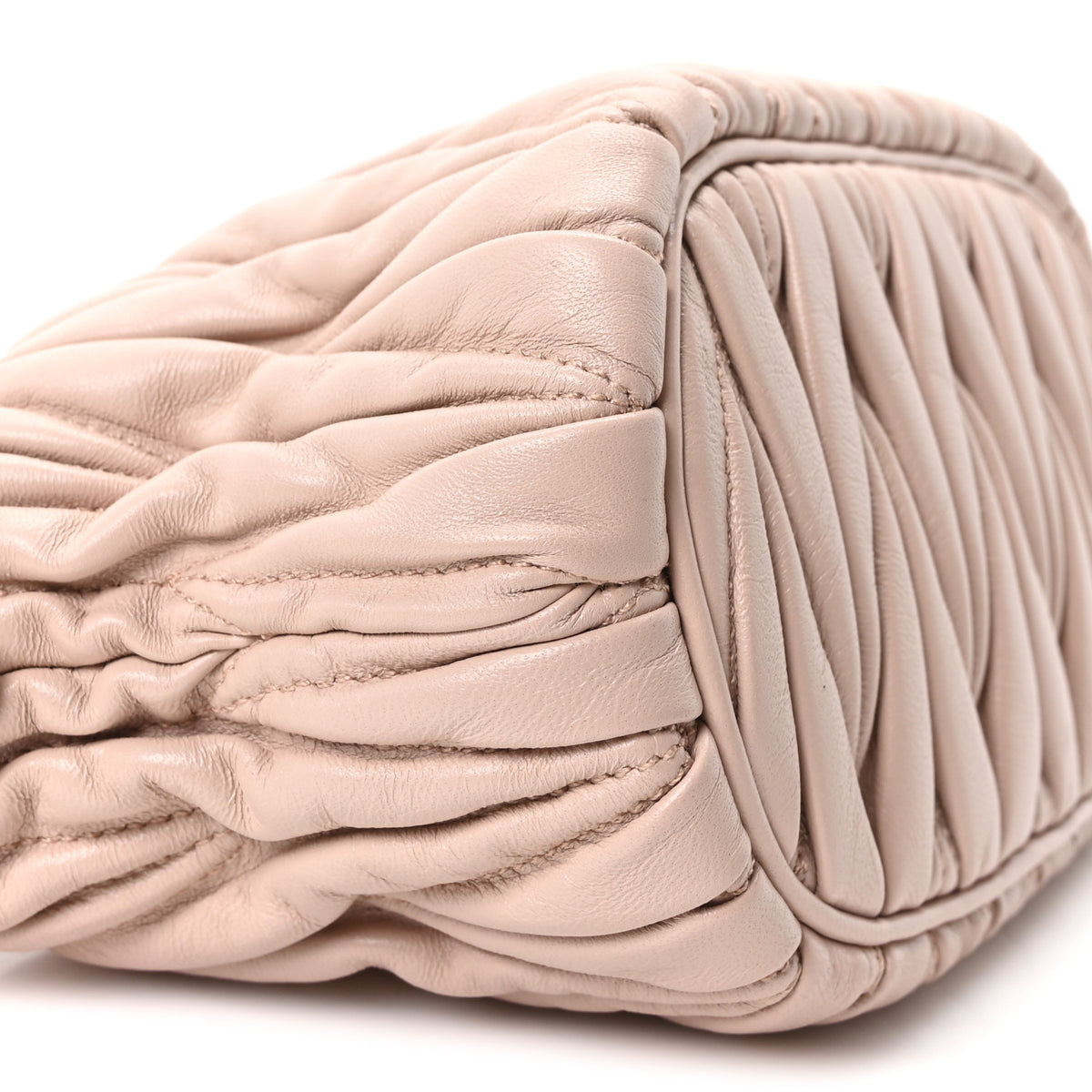 Miu Miu Nappa Matelasse Pouch Cipria 8 of 9