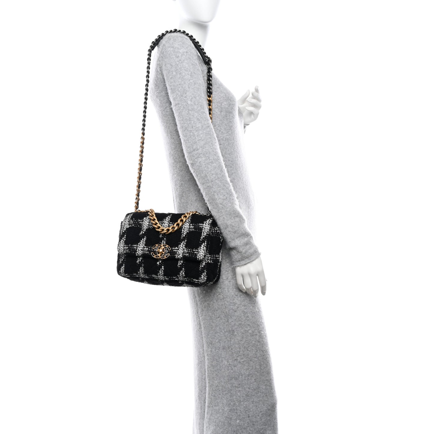 Tweed Houndstooth Quilted Medium Chanel 19 Flap Black White
