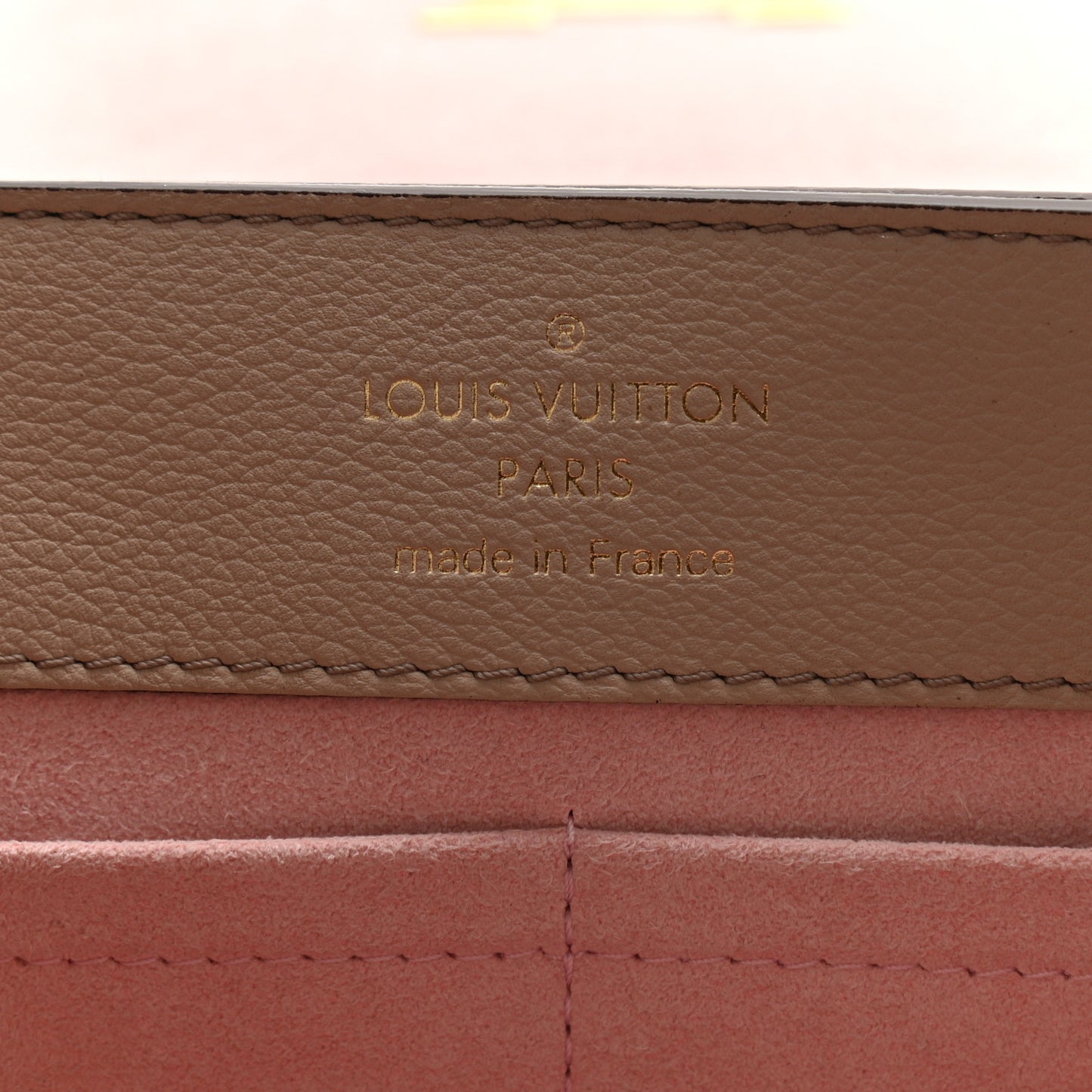 Soft Calfskin Lockme Ever MM Greige