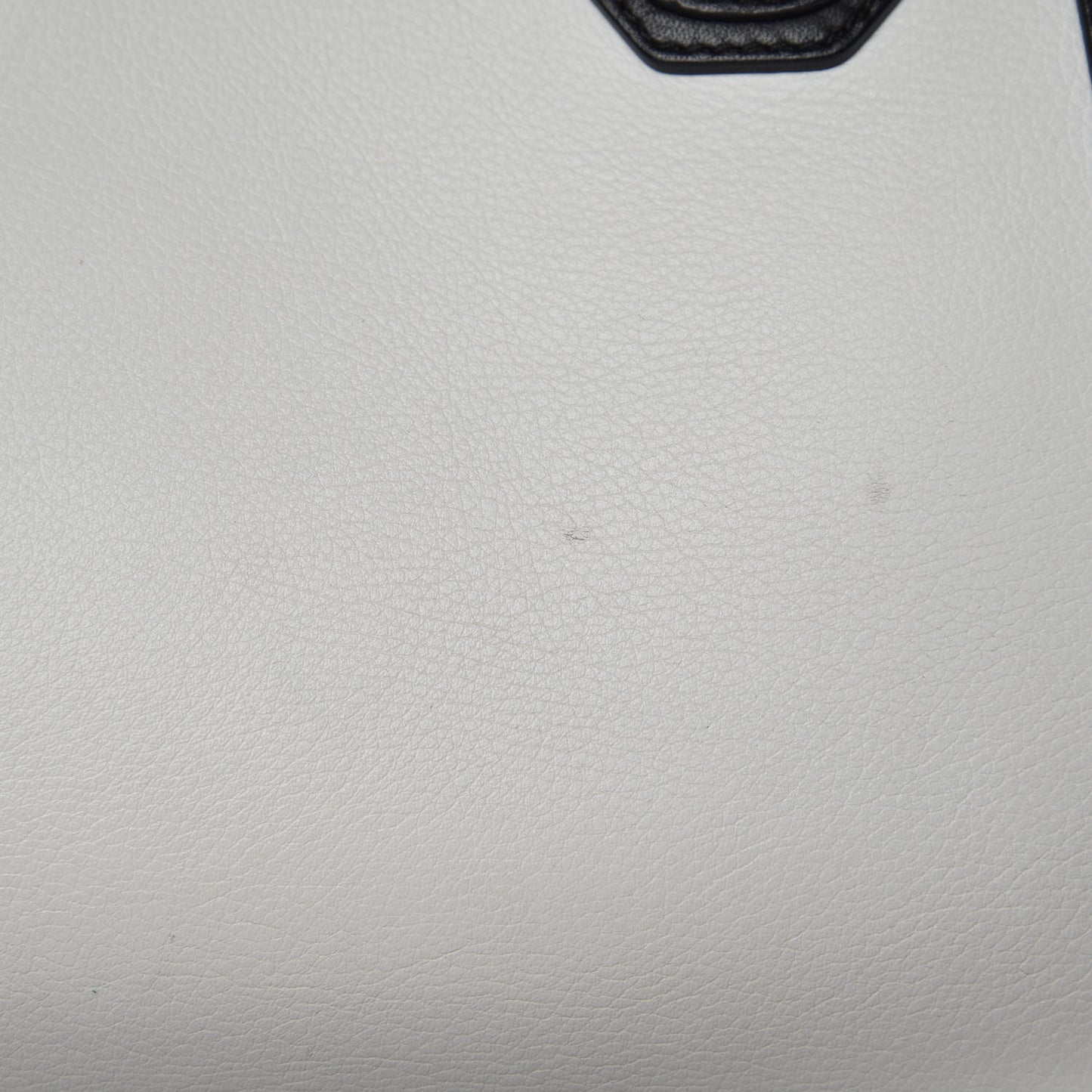 Calfskin Medium Studded Bi-Color Antigona Black White