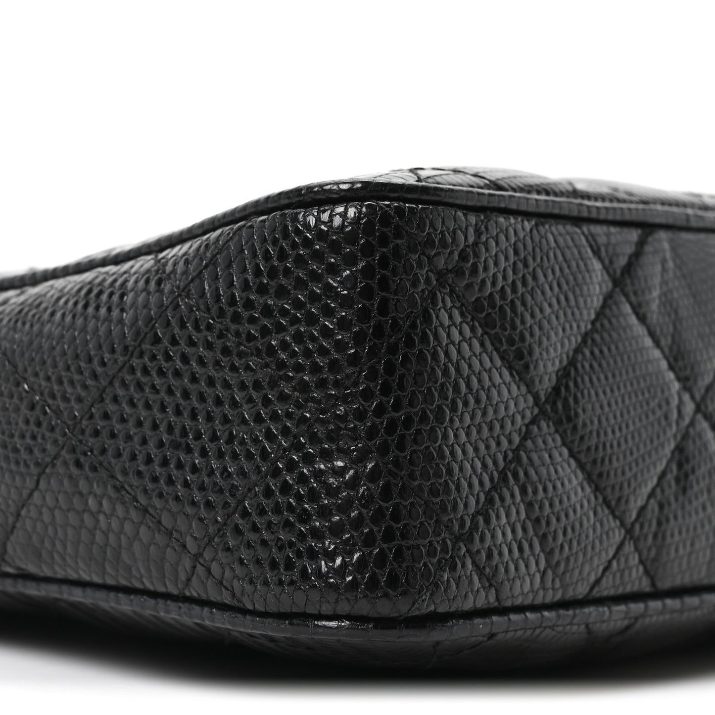 Lizard Quilted Small Tassel Camera Case Black