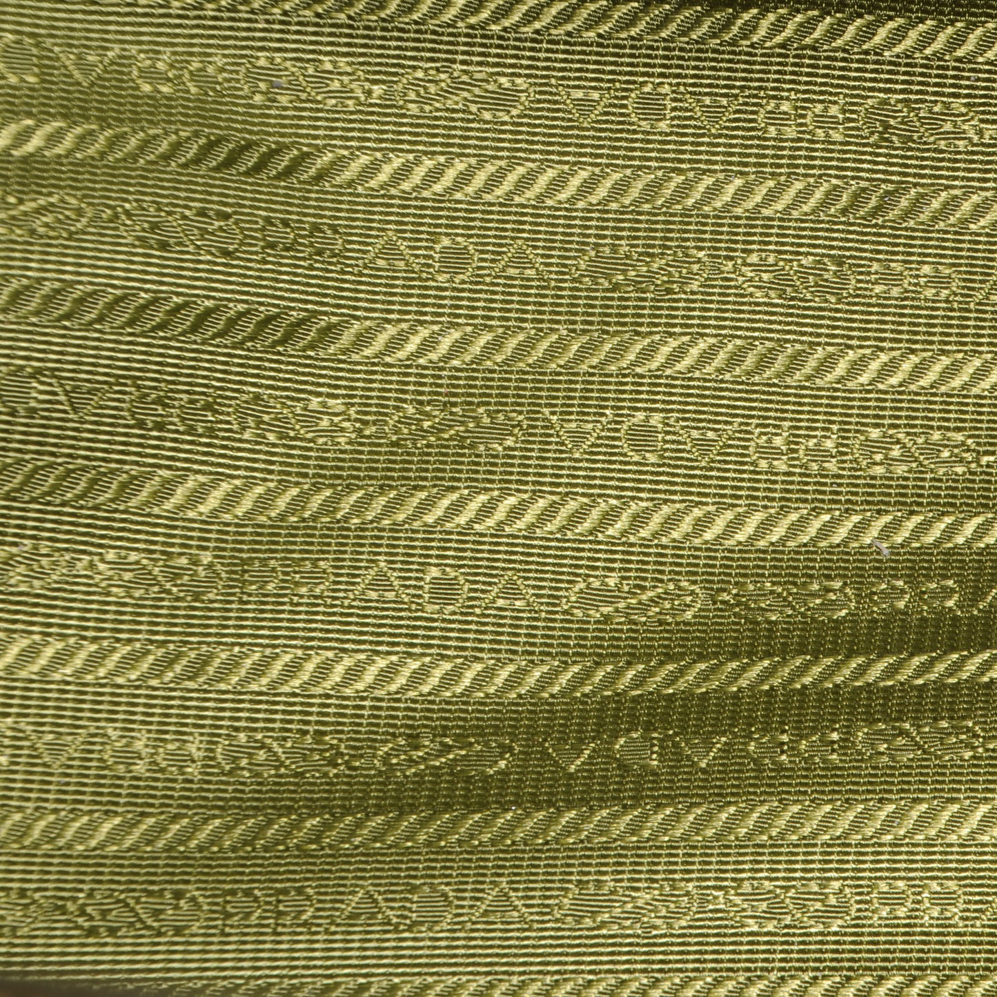 Saffiano Medium Galleria Double Zip Tote Edera