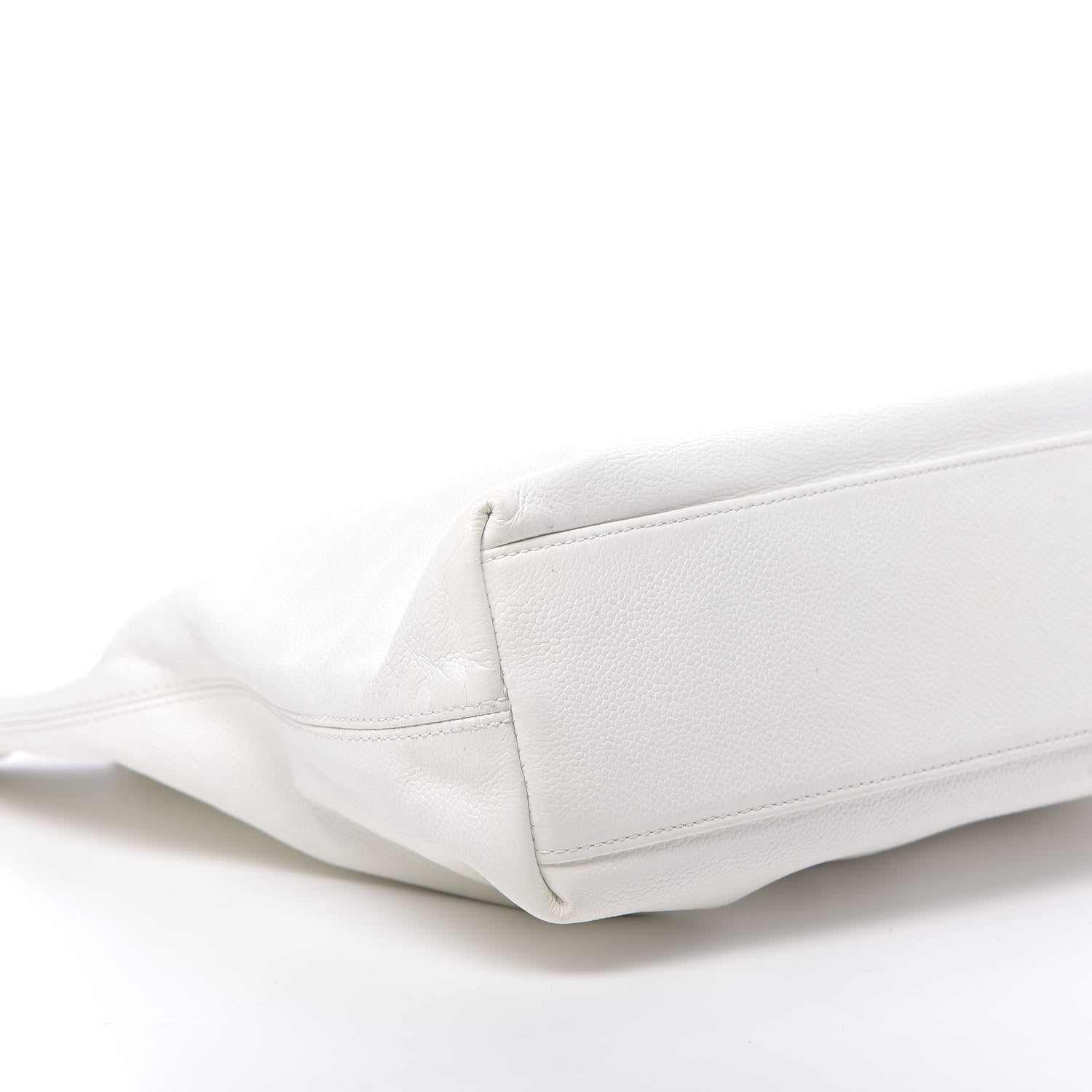 Chanel Caviar CC Tote White 8 of 10