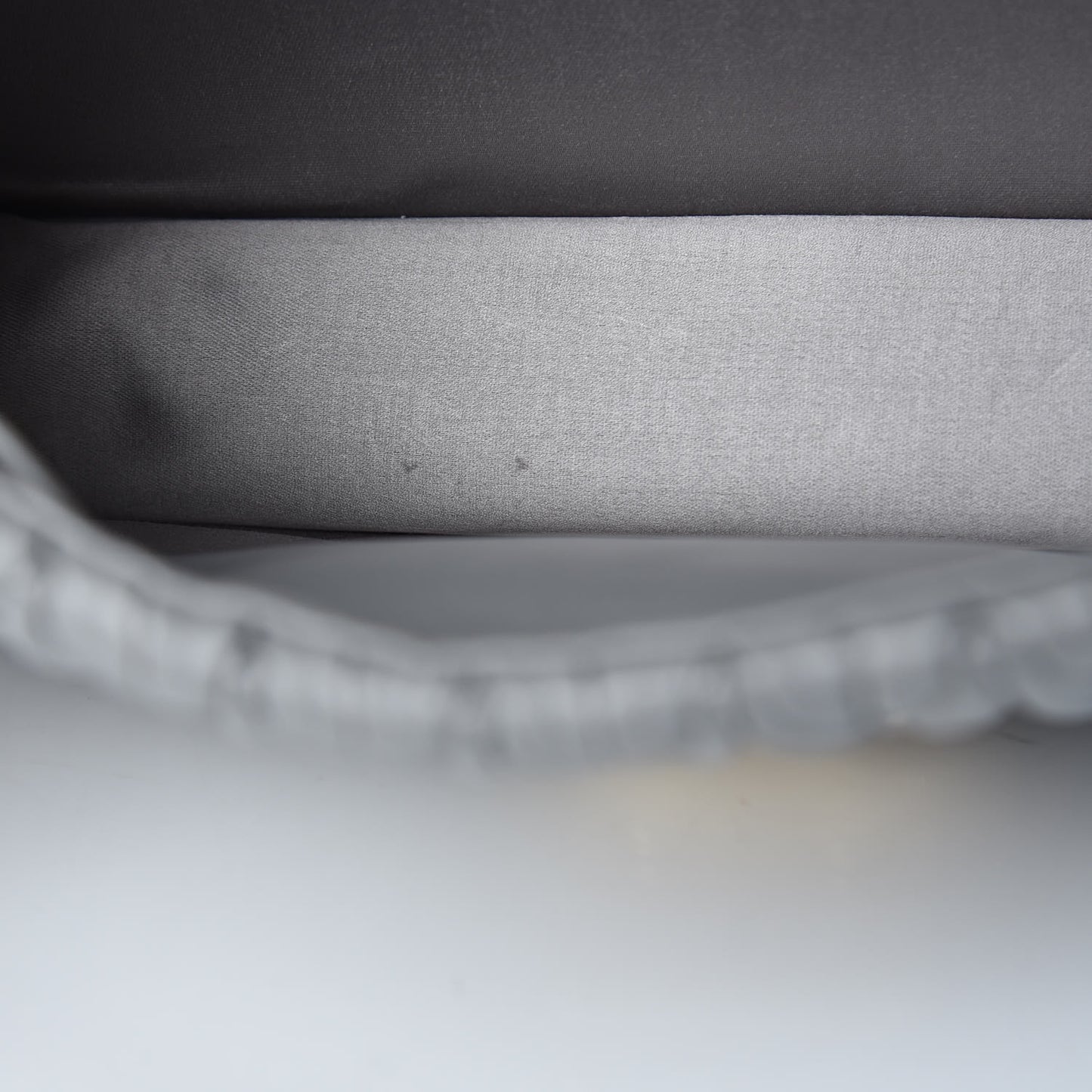 Nappa Confidential Matelasse Top Handle Nube