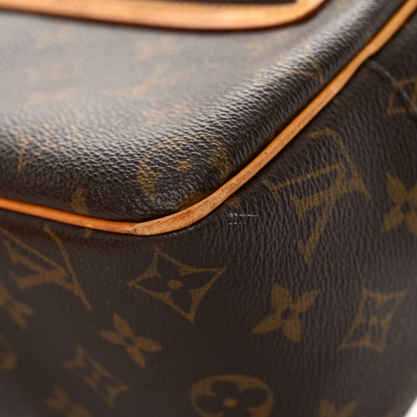 Monogram Cite MM
