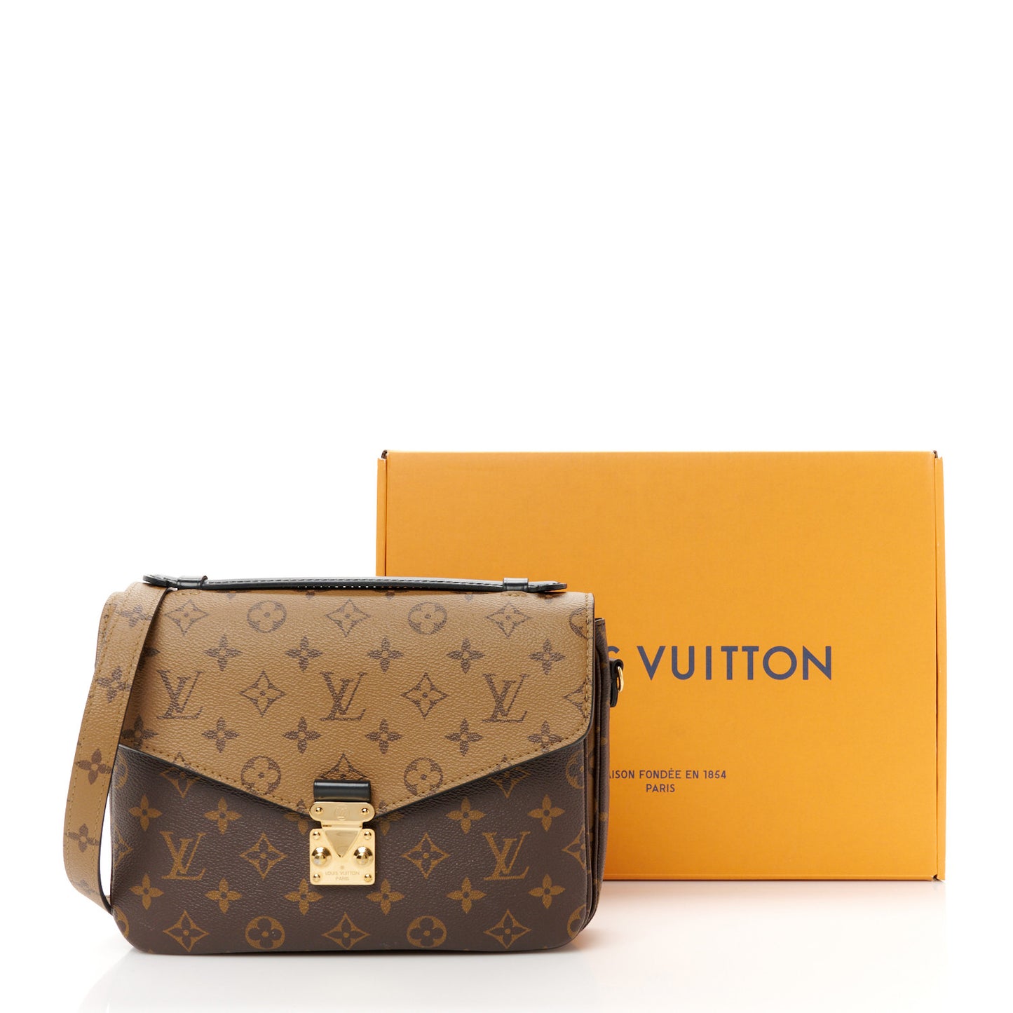 Reverse Monogram Pochette Metis