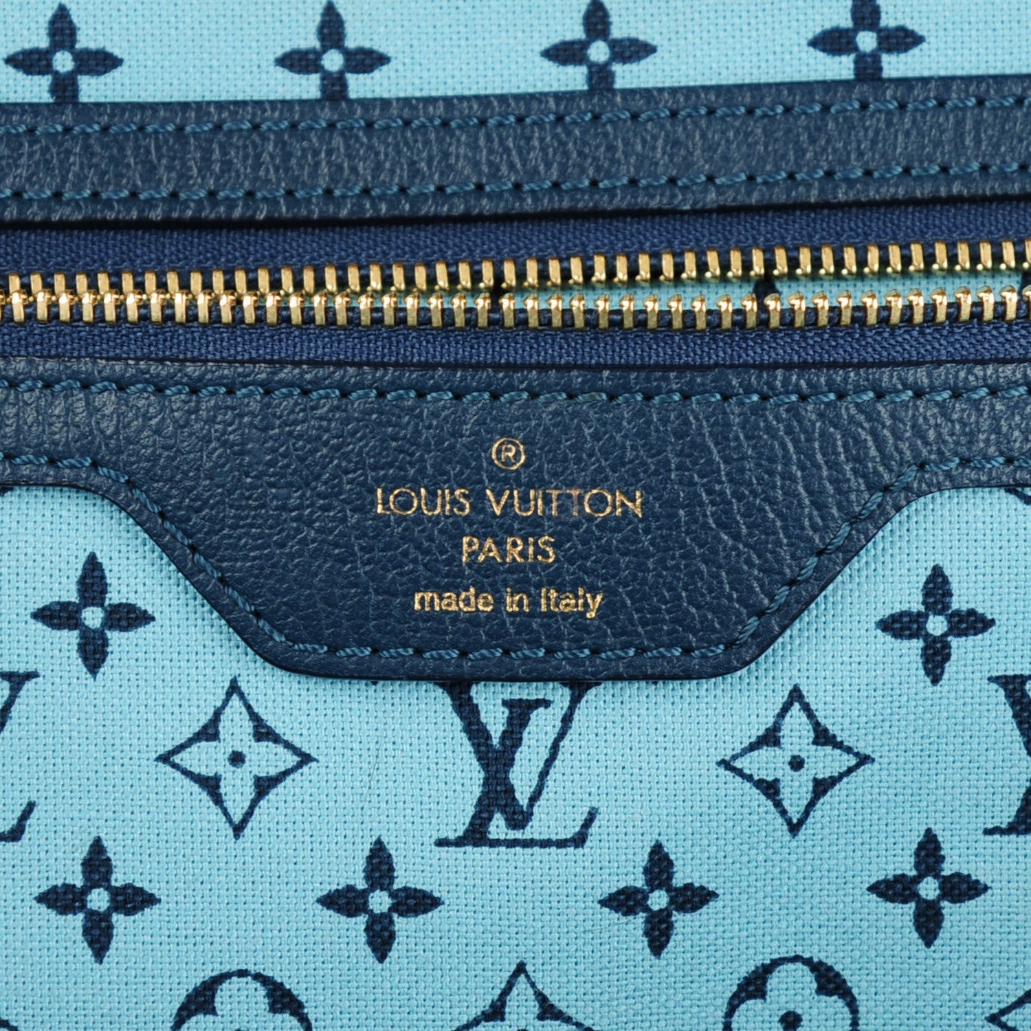 Louis Vuitton Ailleurs Cabas Escale GM 6 of 7