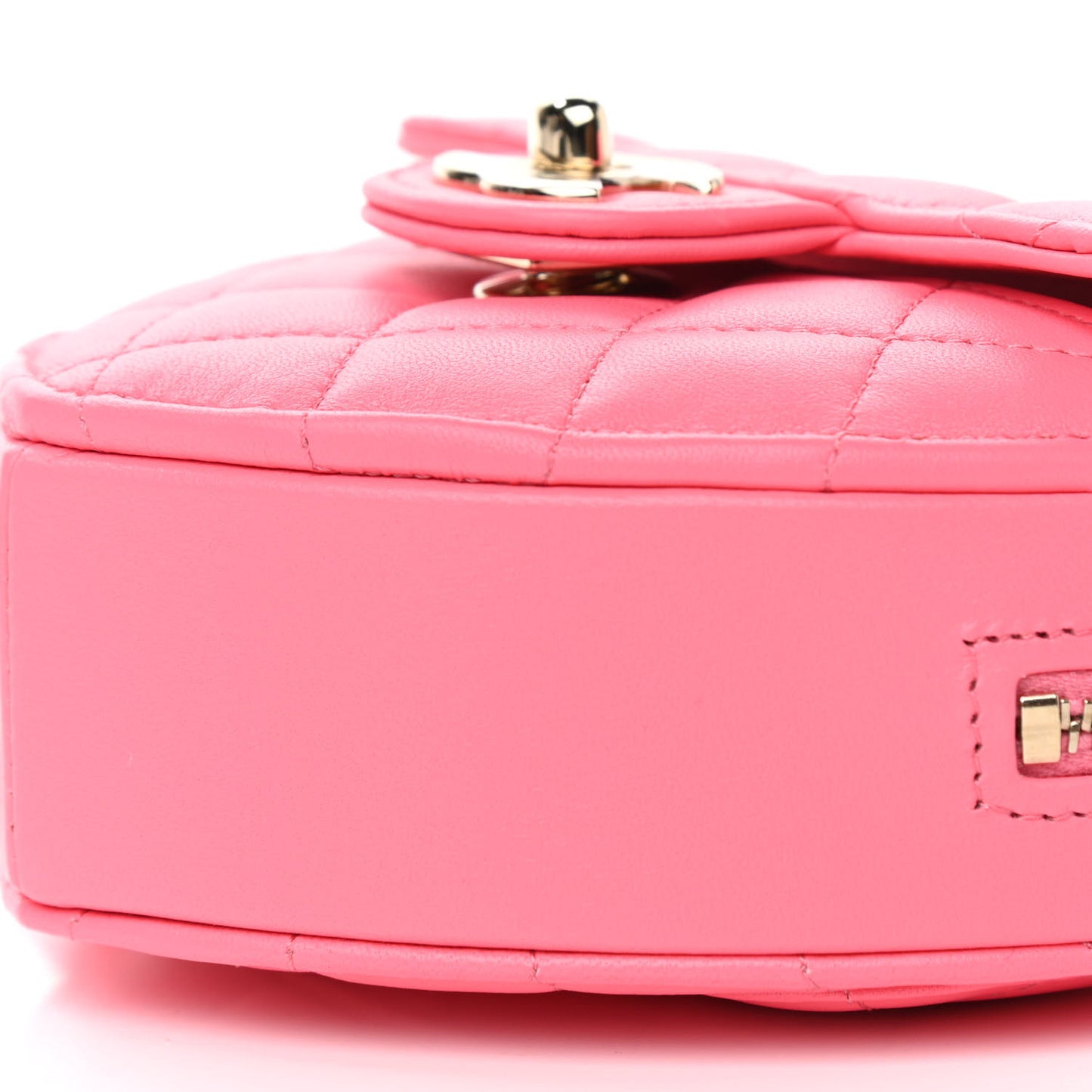 Lambskin Quilted CC In Love Heart Clutch With Chain Pink