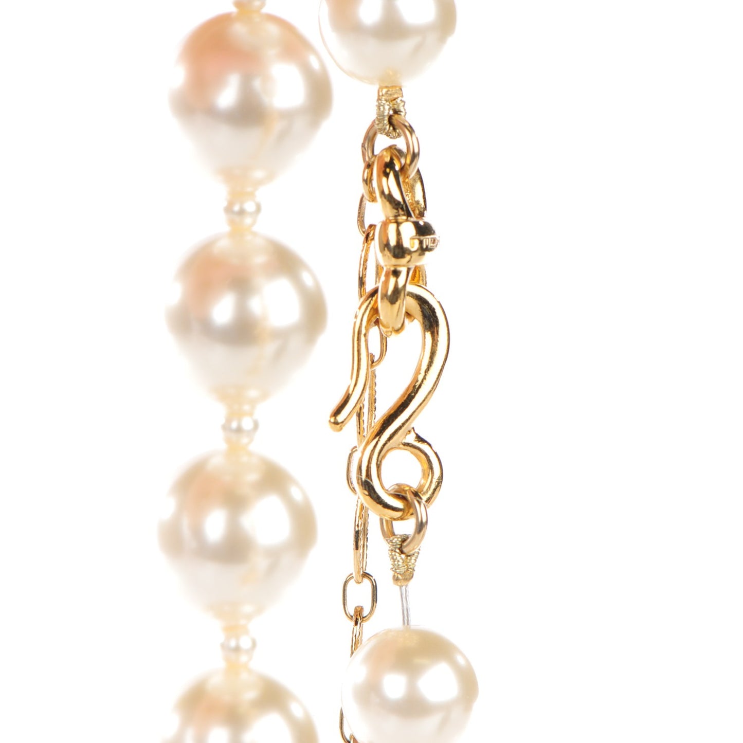 Pearl CC Choker Necklace