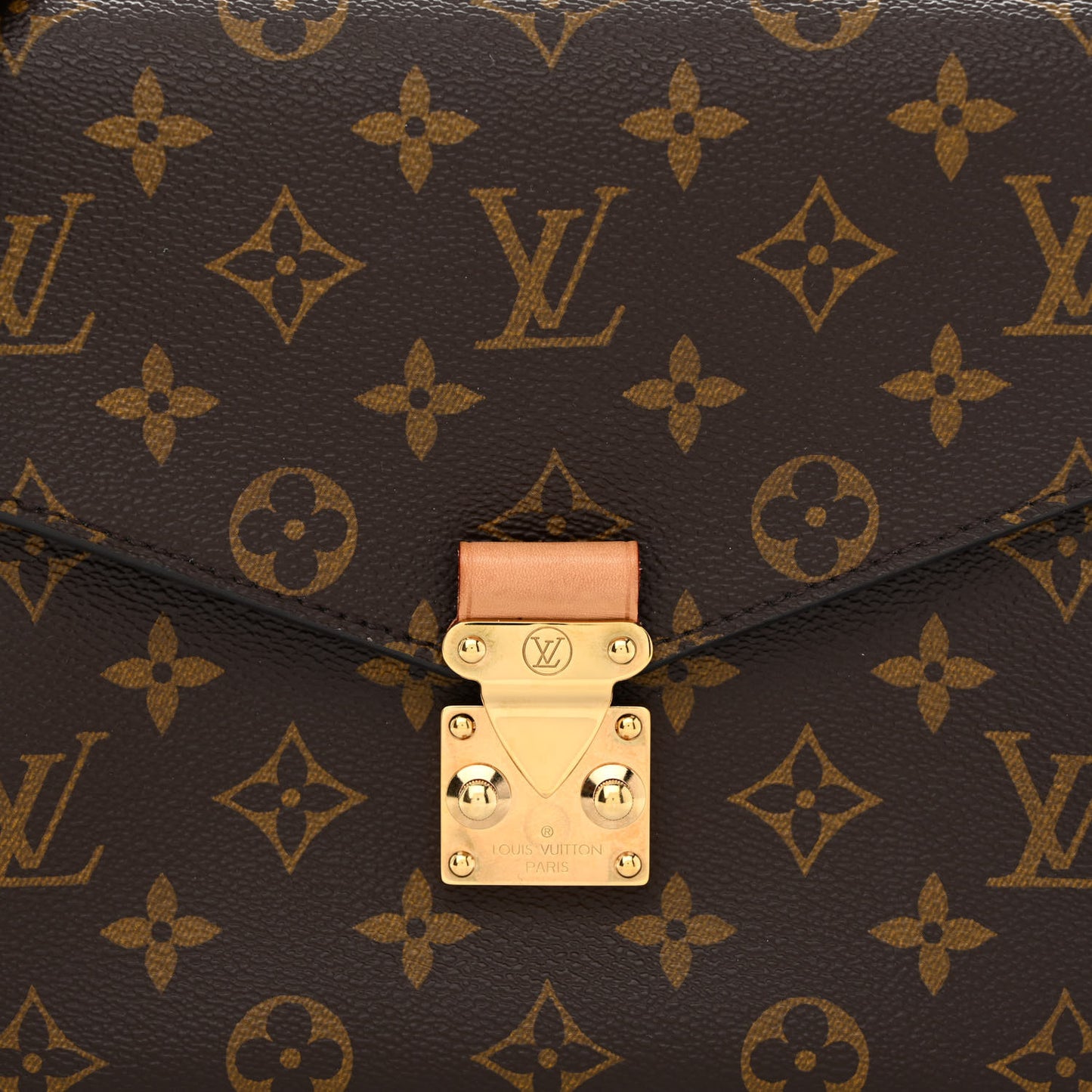Monogram Pochette Metis