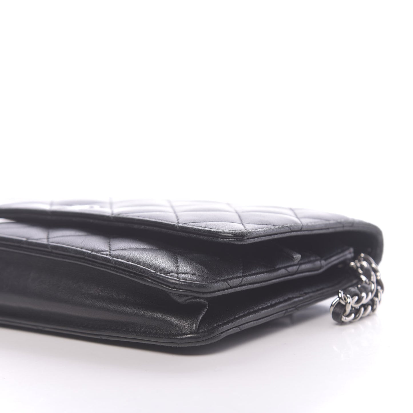 Lambskin Quilted Wallet On Chain WOC Black