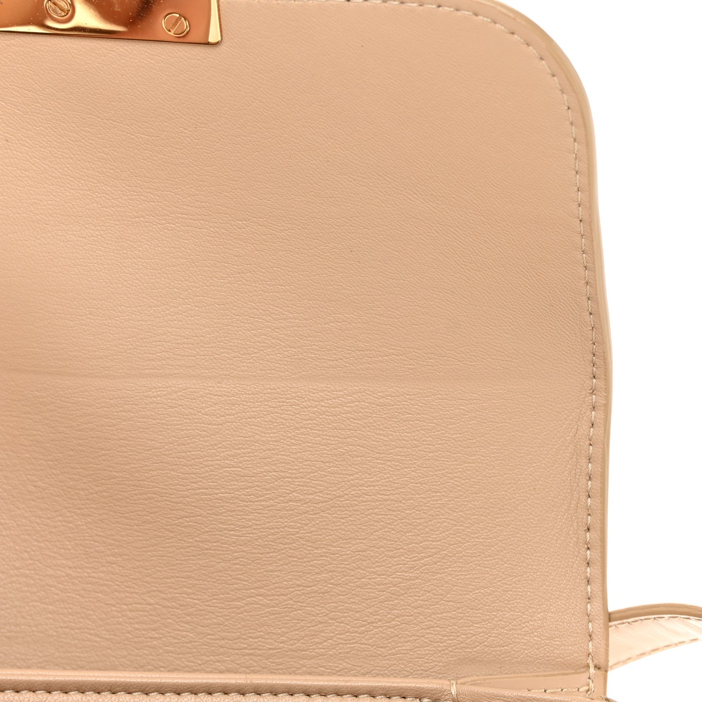 Shiny Calfskin Teen Triomphe Nude