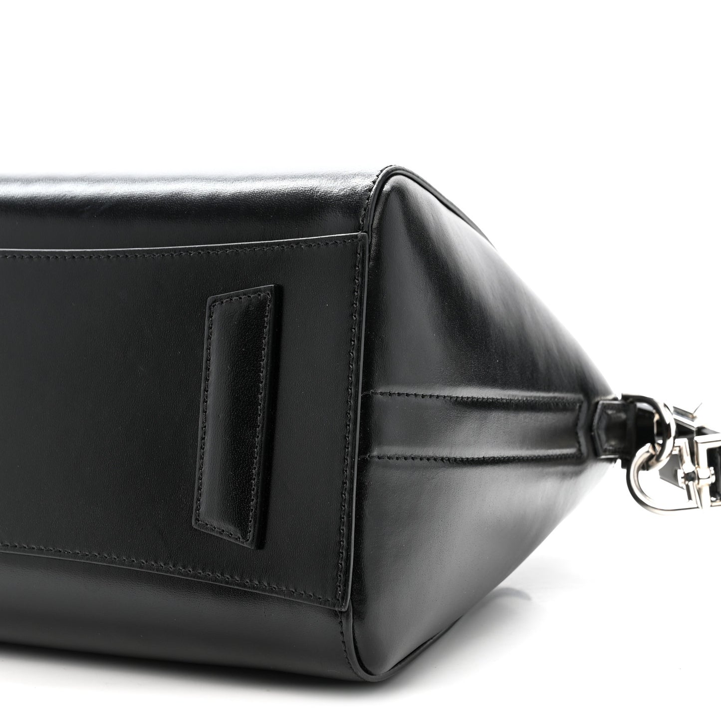 Shiny Lord Calfskin Small Antigona Black