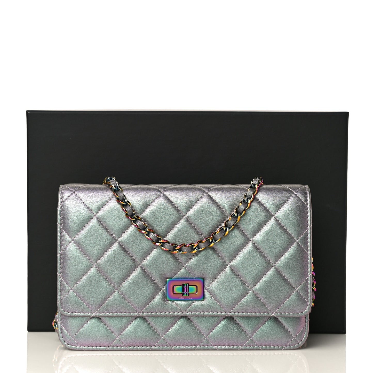 Iridescent Lambskin Quilted Reissue Wallet On Chain WOC Light Purple