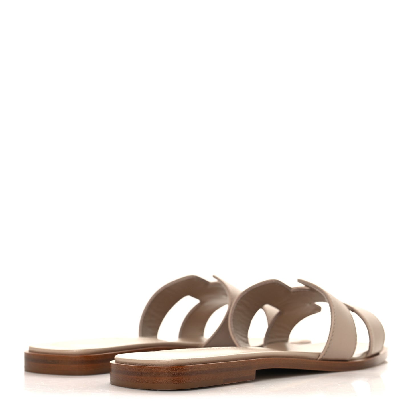 Box Calfskin Oran Sandals 38.5 Camel