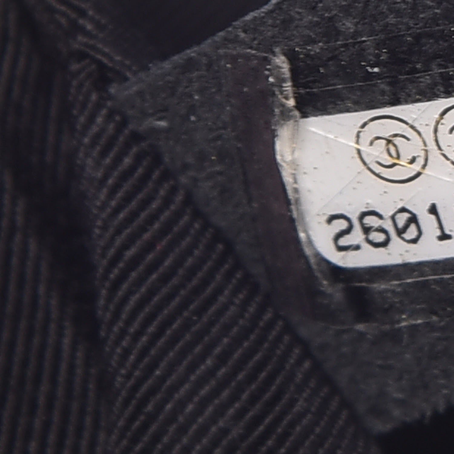 Chanel Caviar Quilted Medium Boy Flap Black 7 of 8