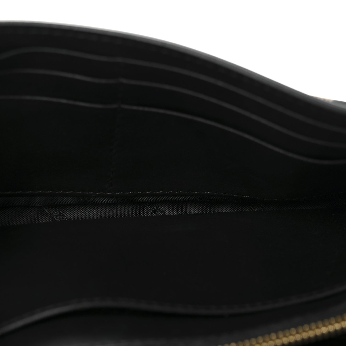 Grainy Calfskin House Check Henley Wallet On Chain Black