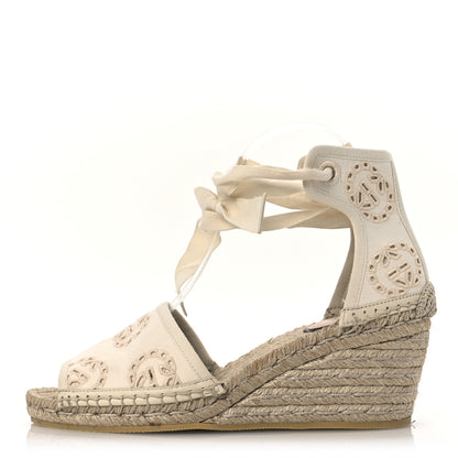 Gucci Canvas Damita GG Eyelet Espadrille Wedge Sandals 37 Ivory 1 of 12