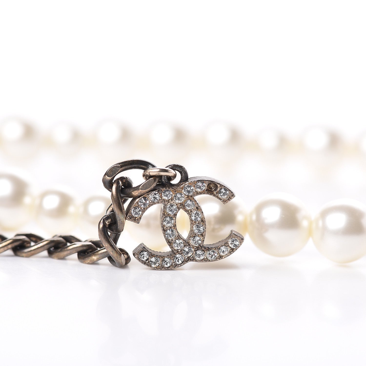 Chanel Pearl Crystal Beaded CC Bow Belt 5 of 5