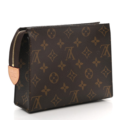 Louis Vuitton Monogram Toiletry Pouch 19 4 of 9
