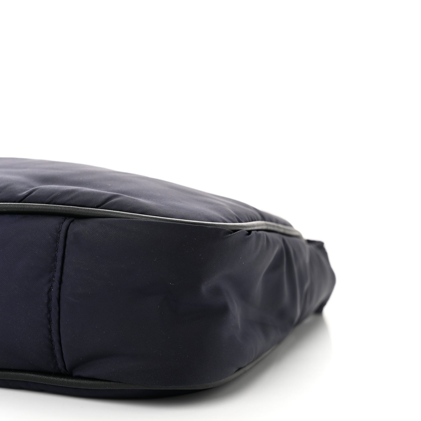 Econyl Nylon Le 5 A 7 Hobo Navy
